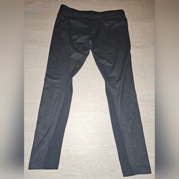 Avia Womens Brushed Reflective Camo Leggings Medium - Picture 4 of 5